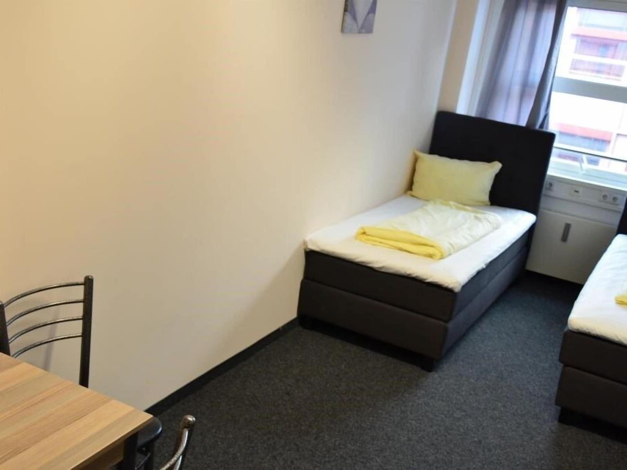 Low Budget Hostel Munich Extérieur photo